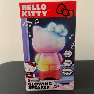 HELLO KITTY SANRIO BLUETOOTH GLOWING SPEAKER NEW